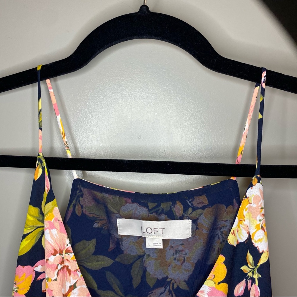 ๐๐๐SOLD ๐๐๐ Floral Spaghetti strap blouse - Picture 6 of 6